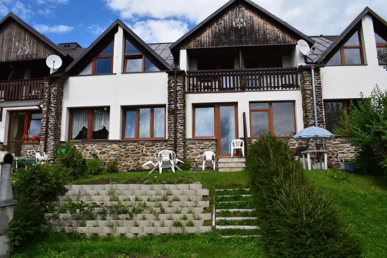 Apartmány Kubova Huť Esterno foto