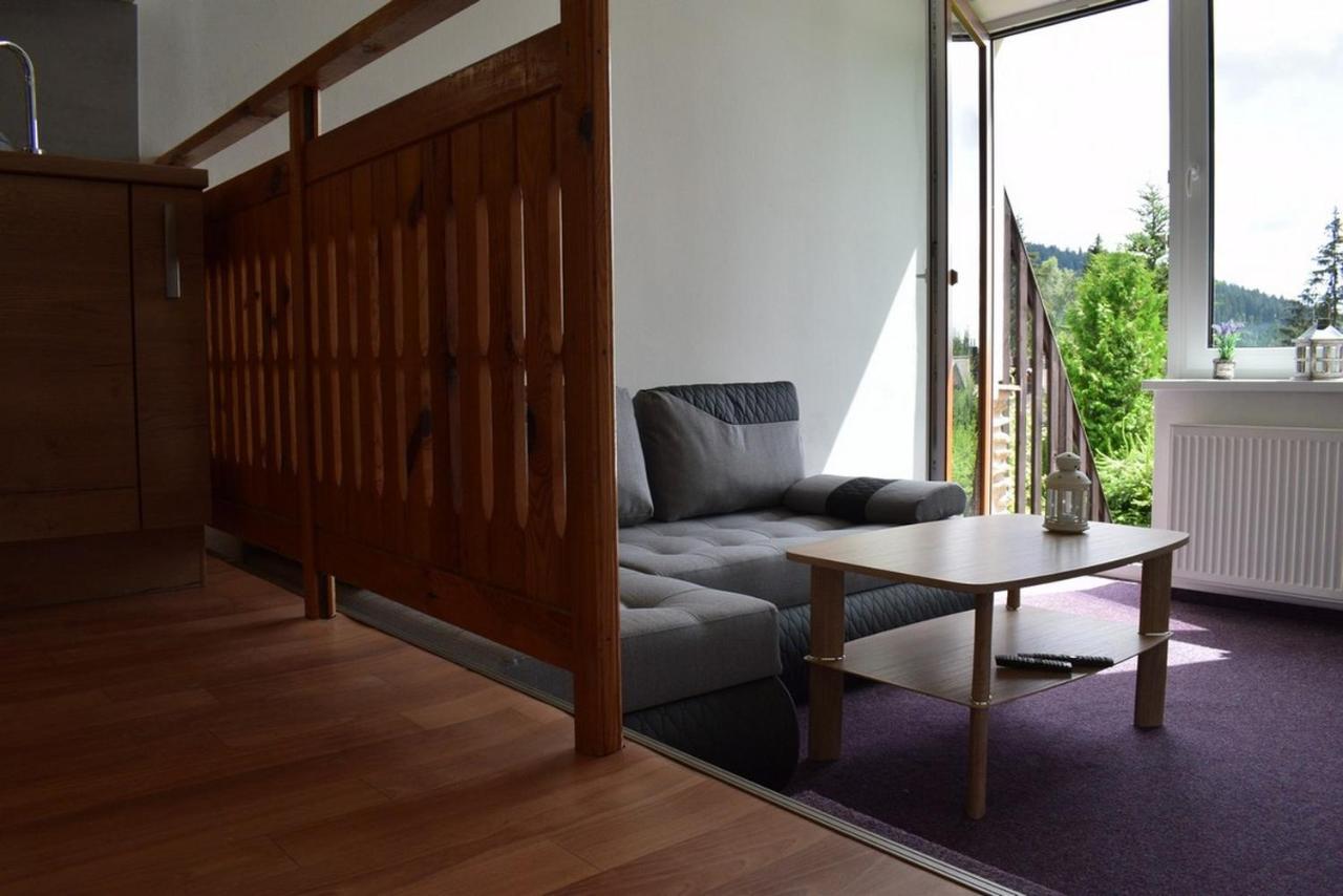 Apartmány Kubova Huť Esterno foto