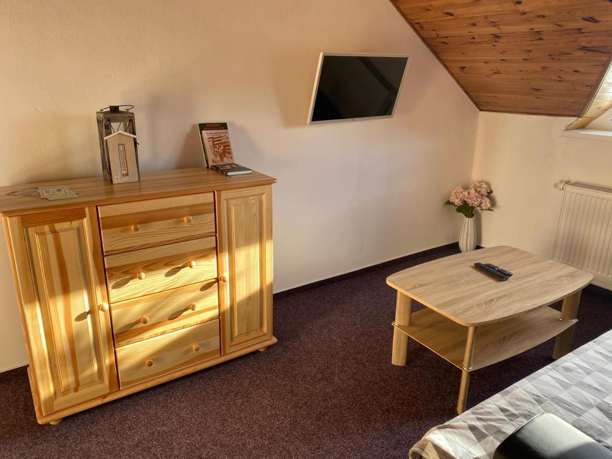Apartmány Kubova Huť Esterno foto