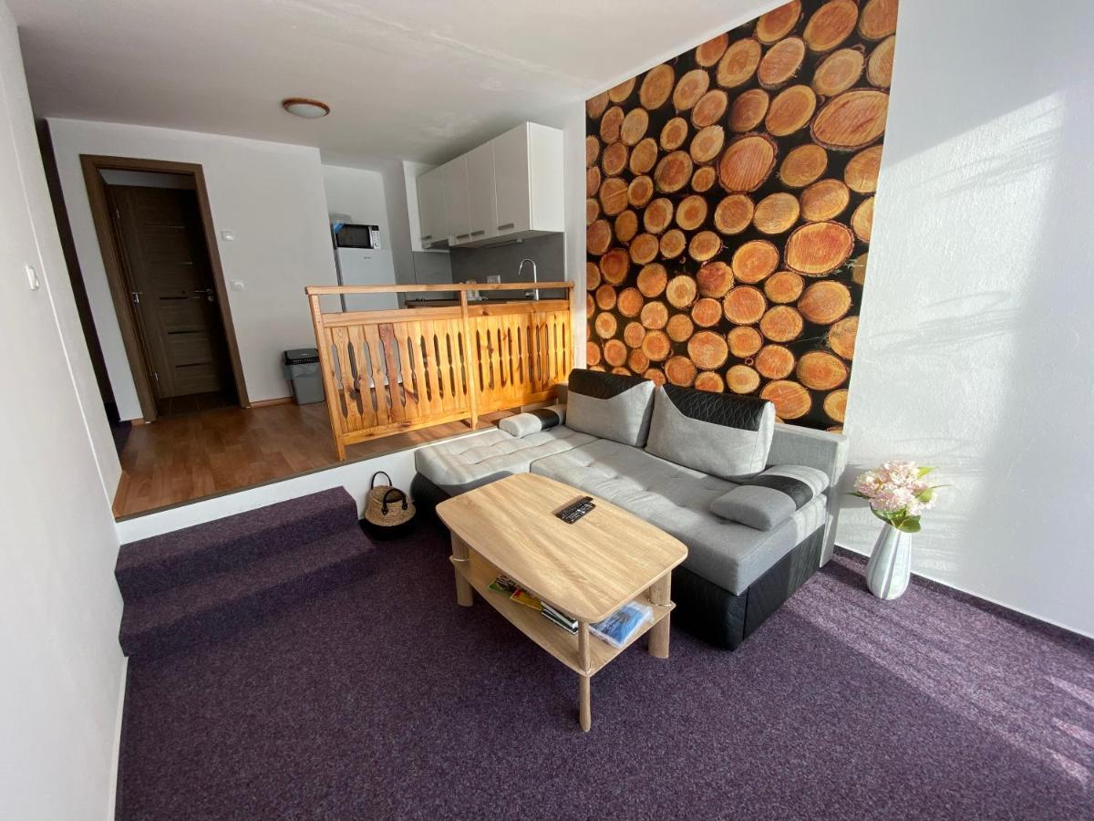 Apartmány Kubova Huť Esterno foto