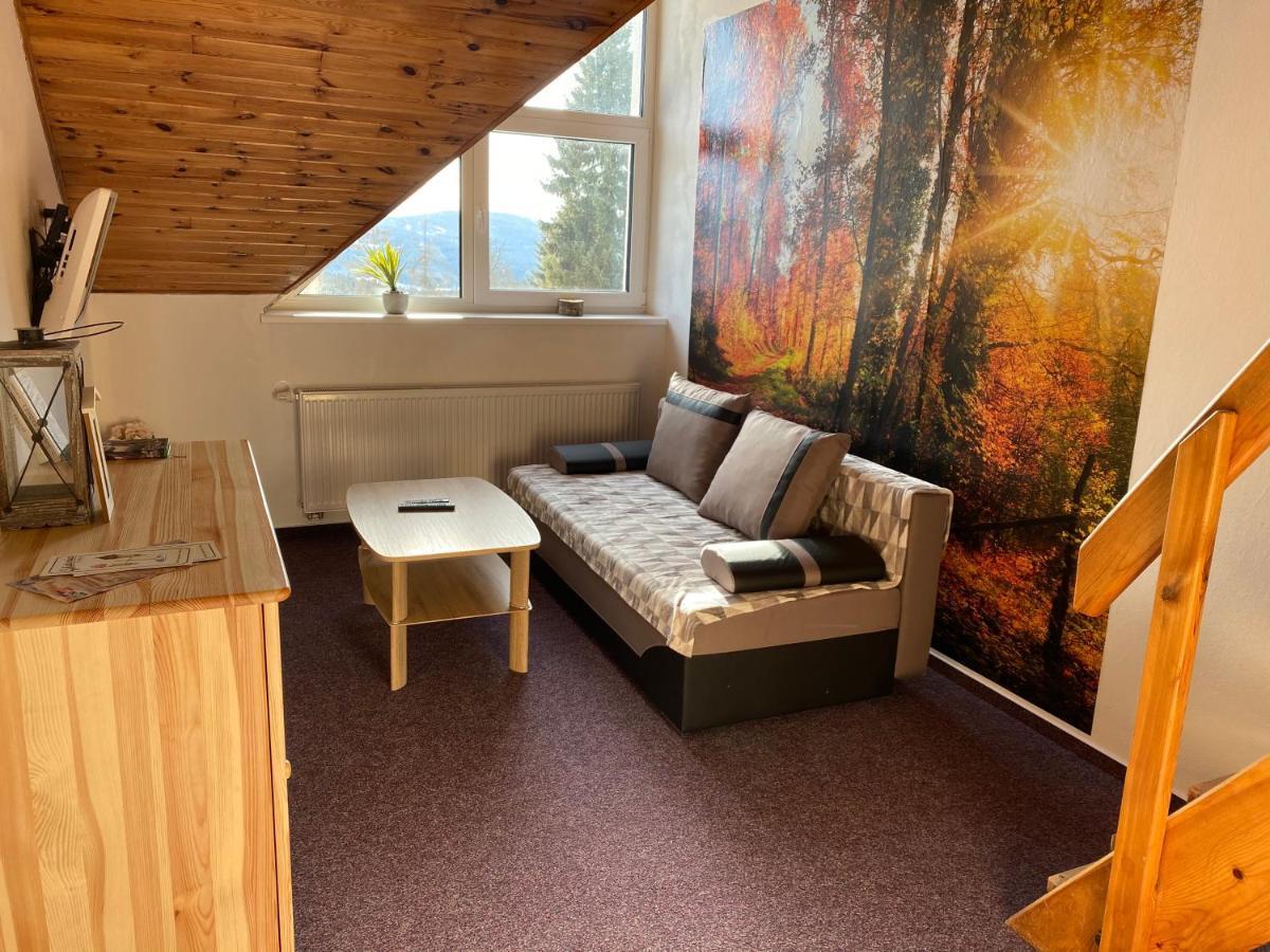 Apartmány Kubova Huť Esterno foto