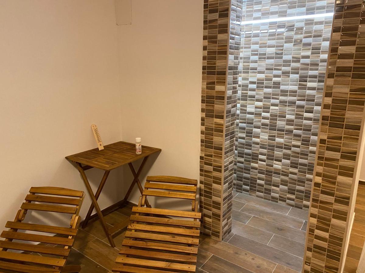 Apartmány Kubova Huť Esterno foto