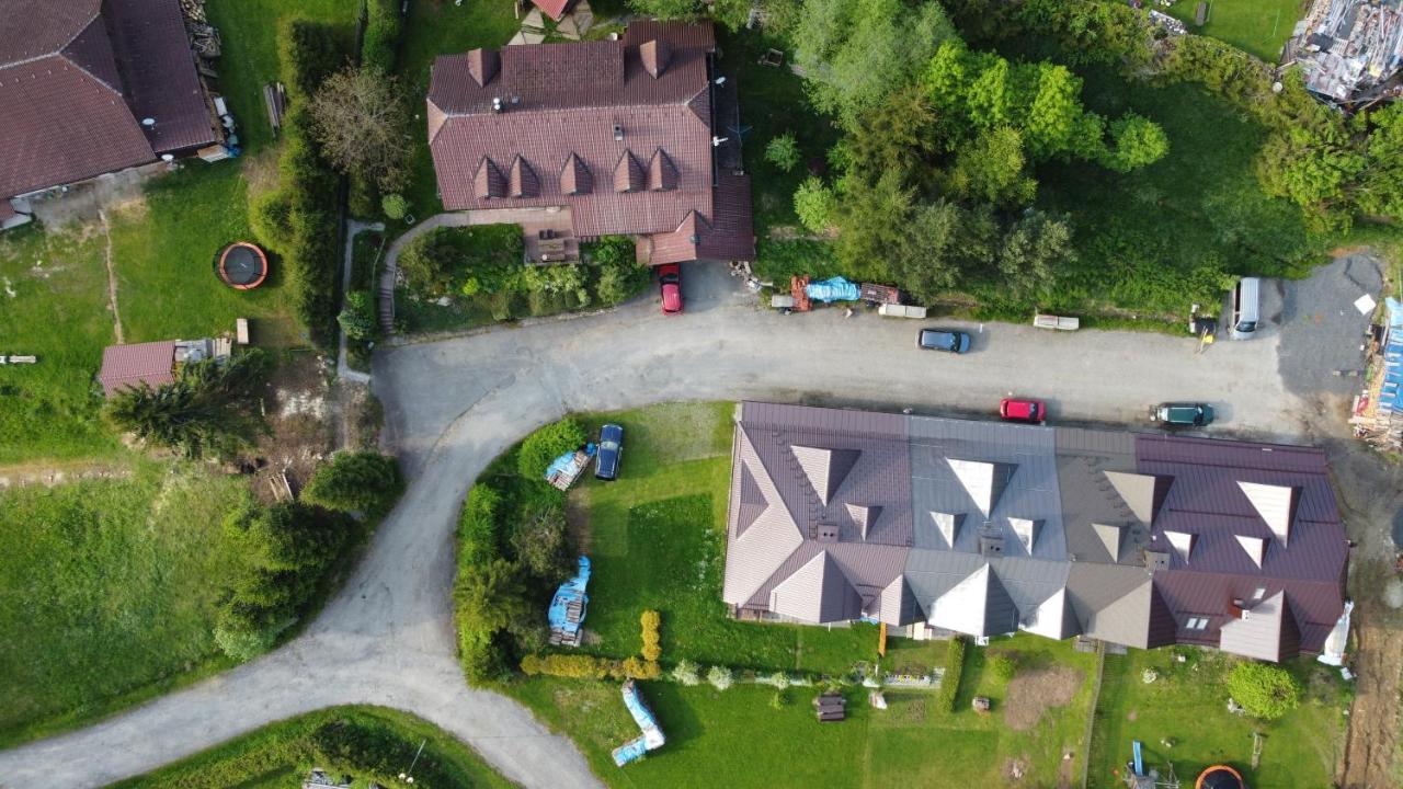 Apartmány Kubova Huť Esterno foto